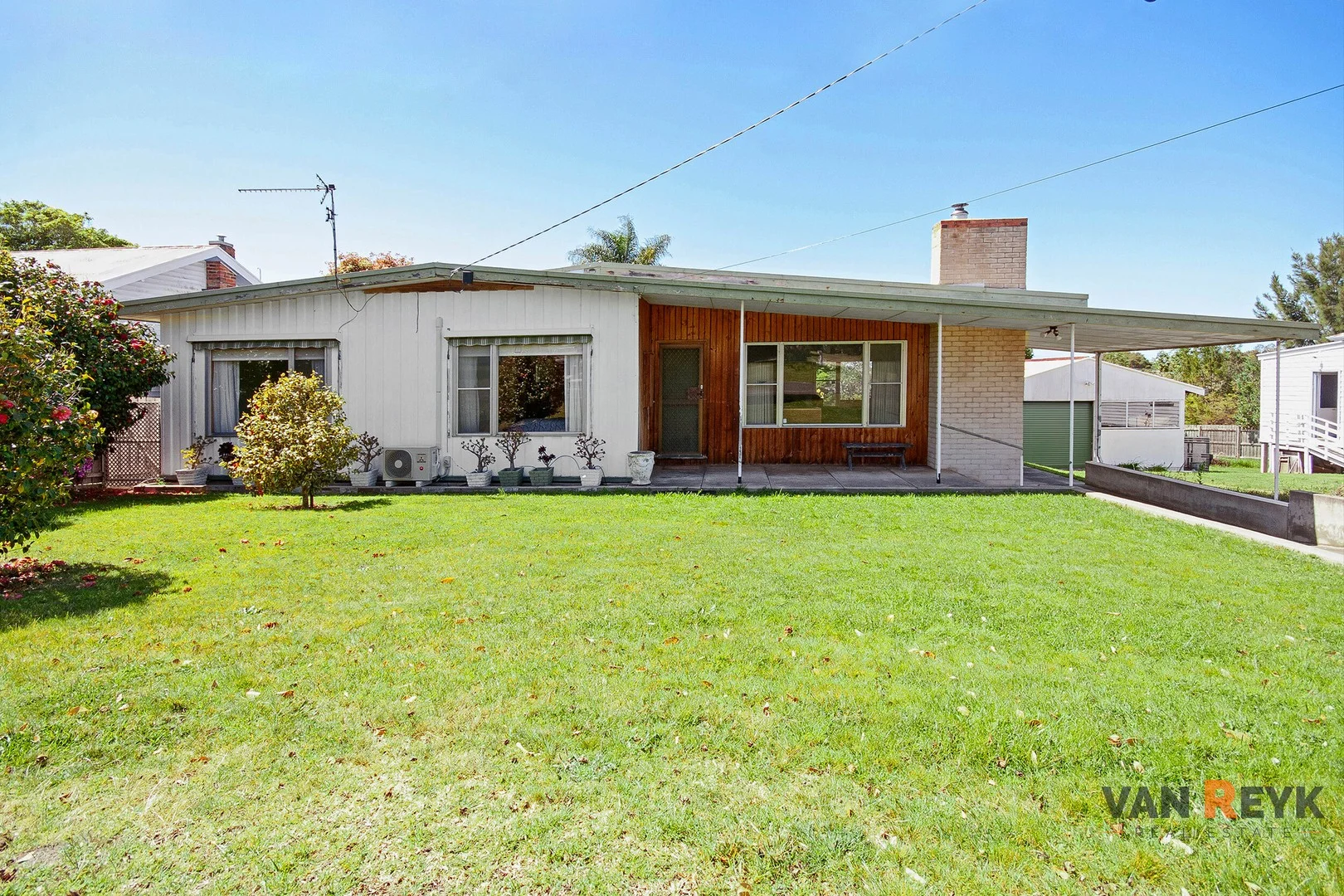 22 Main Rd, Paynesville VIC 3880