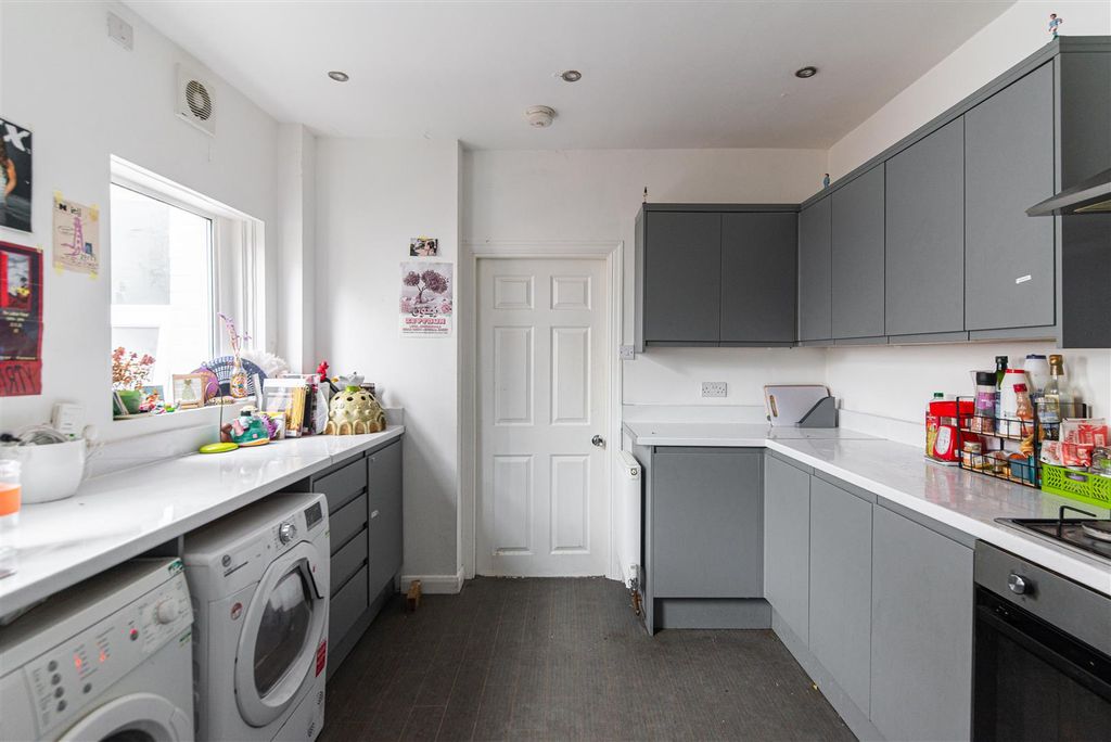 Additional image 6 of 6 bed shared accommodation to rentCardigan Terrace, Heaton, Newcastle Upon Tyne NE6