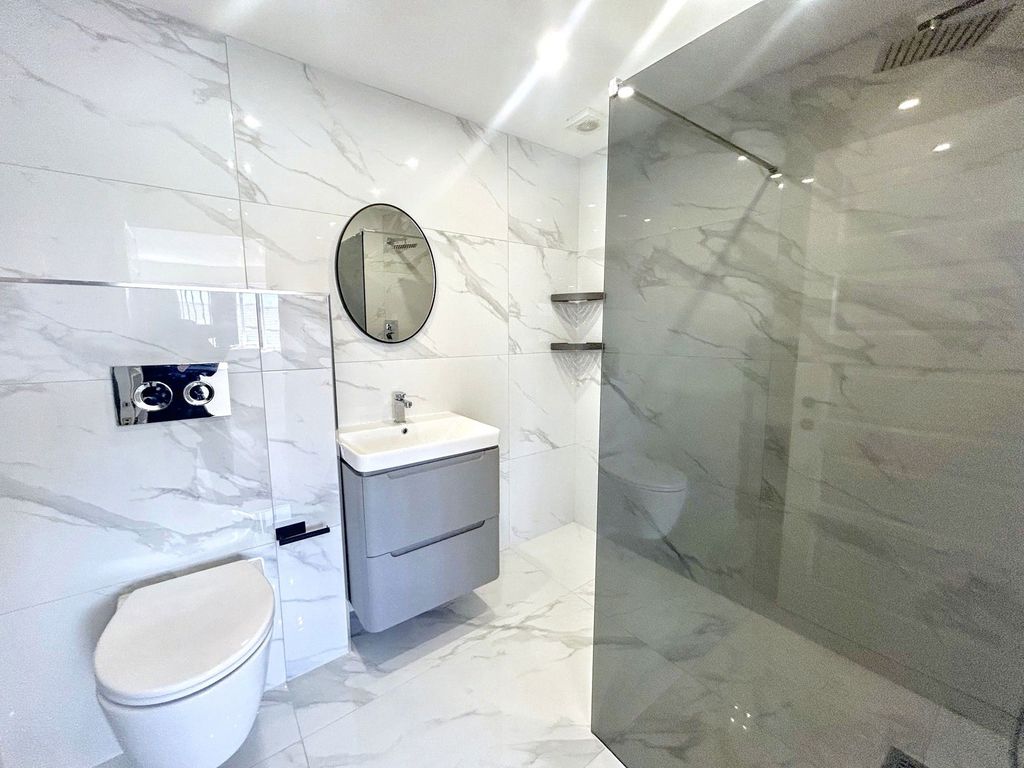 Additional image 16 of 4 bed flat to rentEsplanade, Whitley Bay NE26