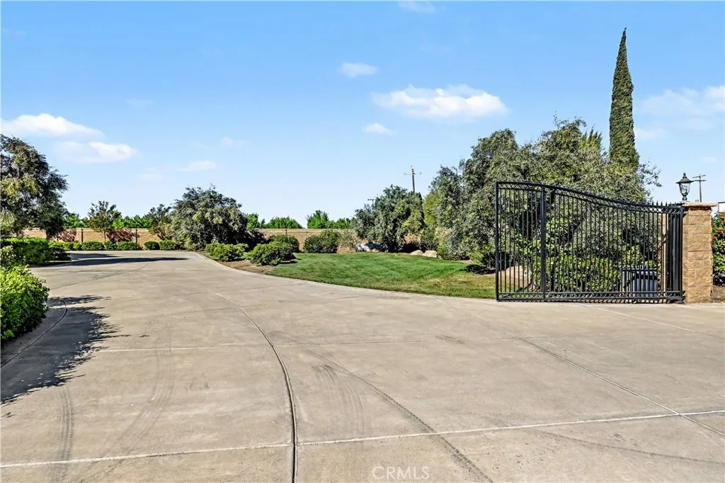 Additional image 82 of 8499 Monte Cristo Ave, Livingston, CA 95334