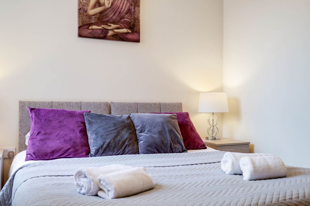 Additional image 27 of 2 bed flat to rentQueen Street, Maidenhead SL6