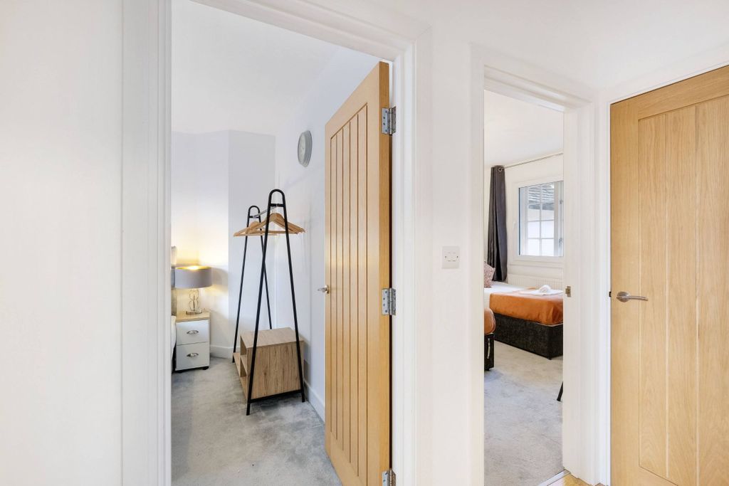 Additional image 25 of 2 bed flat to rentEaston Street, High Wycombe HP11