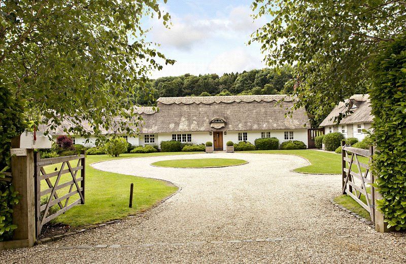 5 bed detached house to rentFrieth Road, Marlow, Buckinghamshire SL7