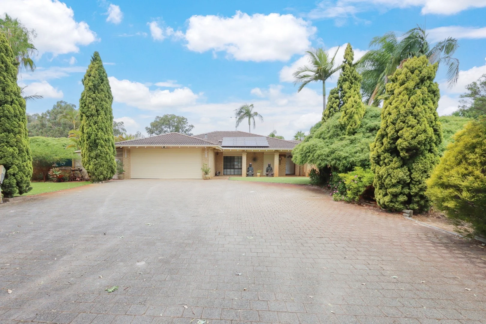 195 Greenwood Way, Barragup WA 6209