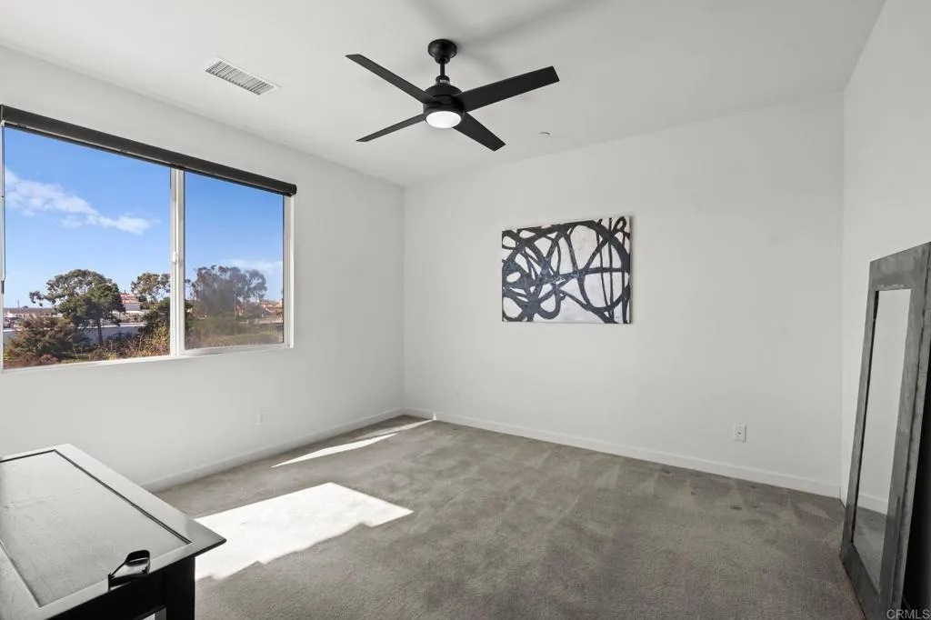 Additional image 79 of 2563 State Street, Carlsbad, CA 92008