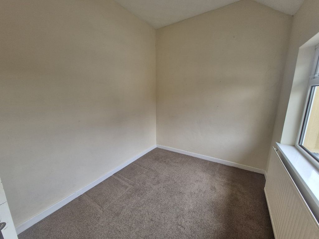 Additional image 11 of 3 bed semi-detached house to rentElidyr Road, Newbridge, Newport NP11