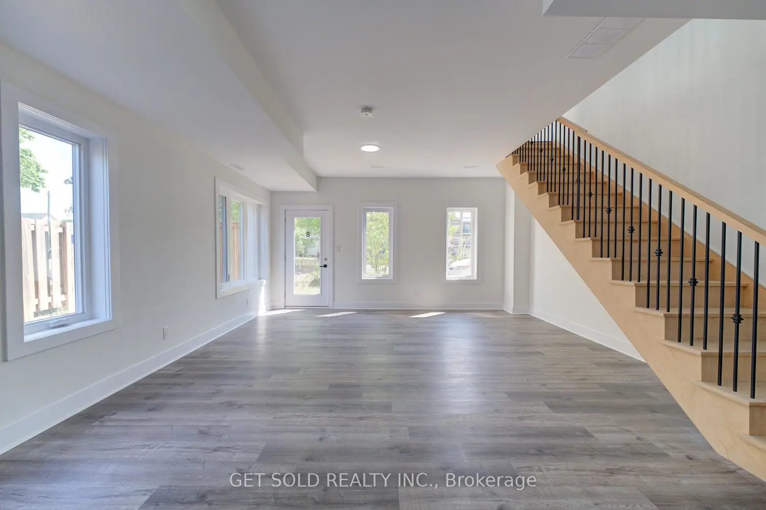 Additional image 9 of 6701 Thorold Stone Road 8