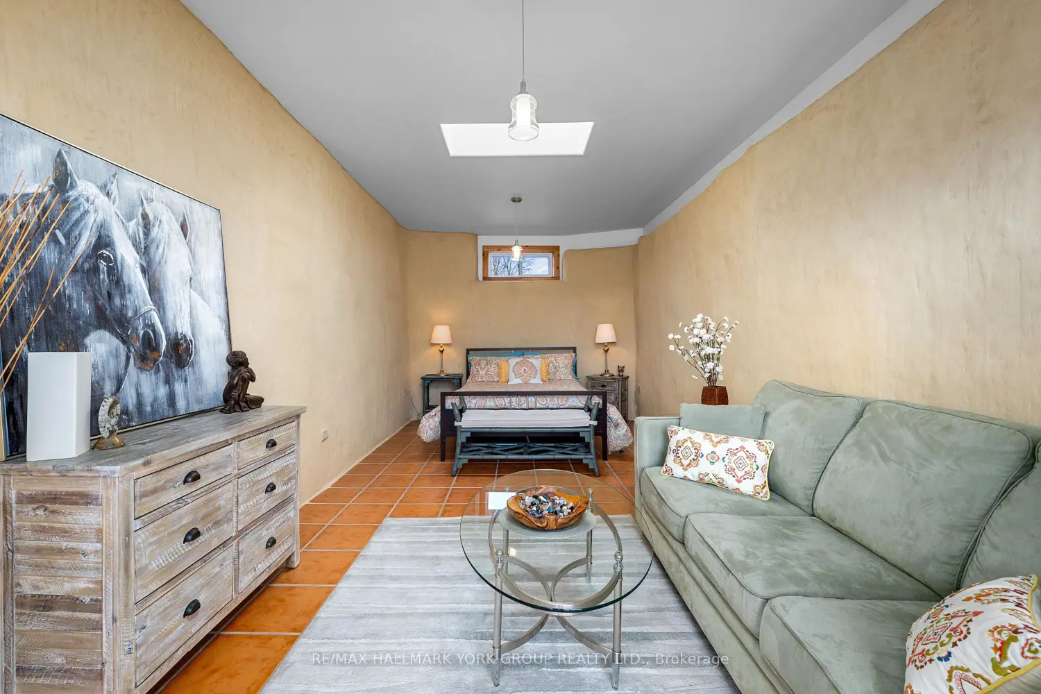 Additional image 8 of 1375 Queensborough Road