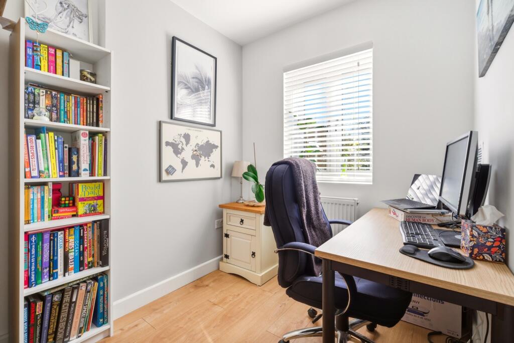 Additional image 10 of St. Albans Road West, Hatfield, Hertfordshire, AL10