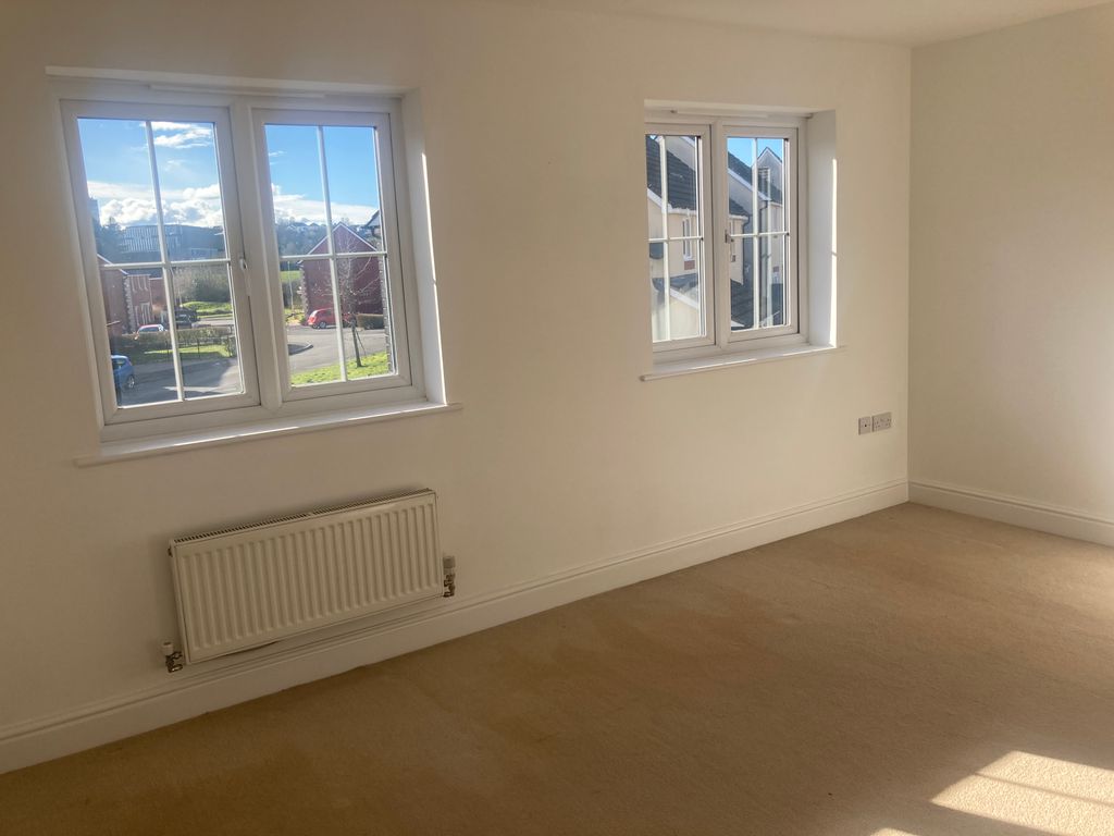 Additional image 7 of 3 bed property to rentMaes Yr Ehedydd, Carmarthen SA31