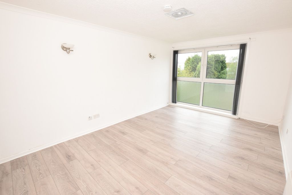 Additional image 2 of 1 bed flat to rentAlmada Grove, Hamilton, South Lanarkshire ML3