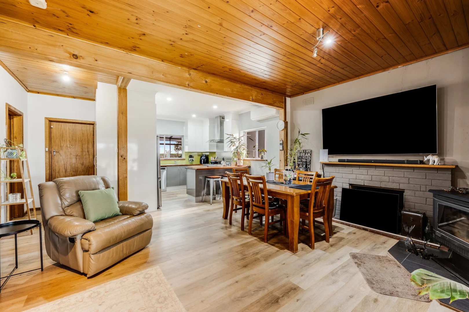 Additional image 8 of 1242 Old Comaum Rd, Coonawarra SA 5263