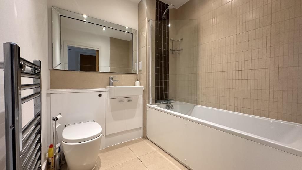 Additional image 6 of 1 bed flat to rentNewbury, Berkshire RG14
