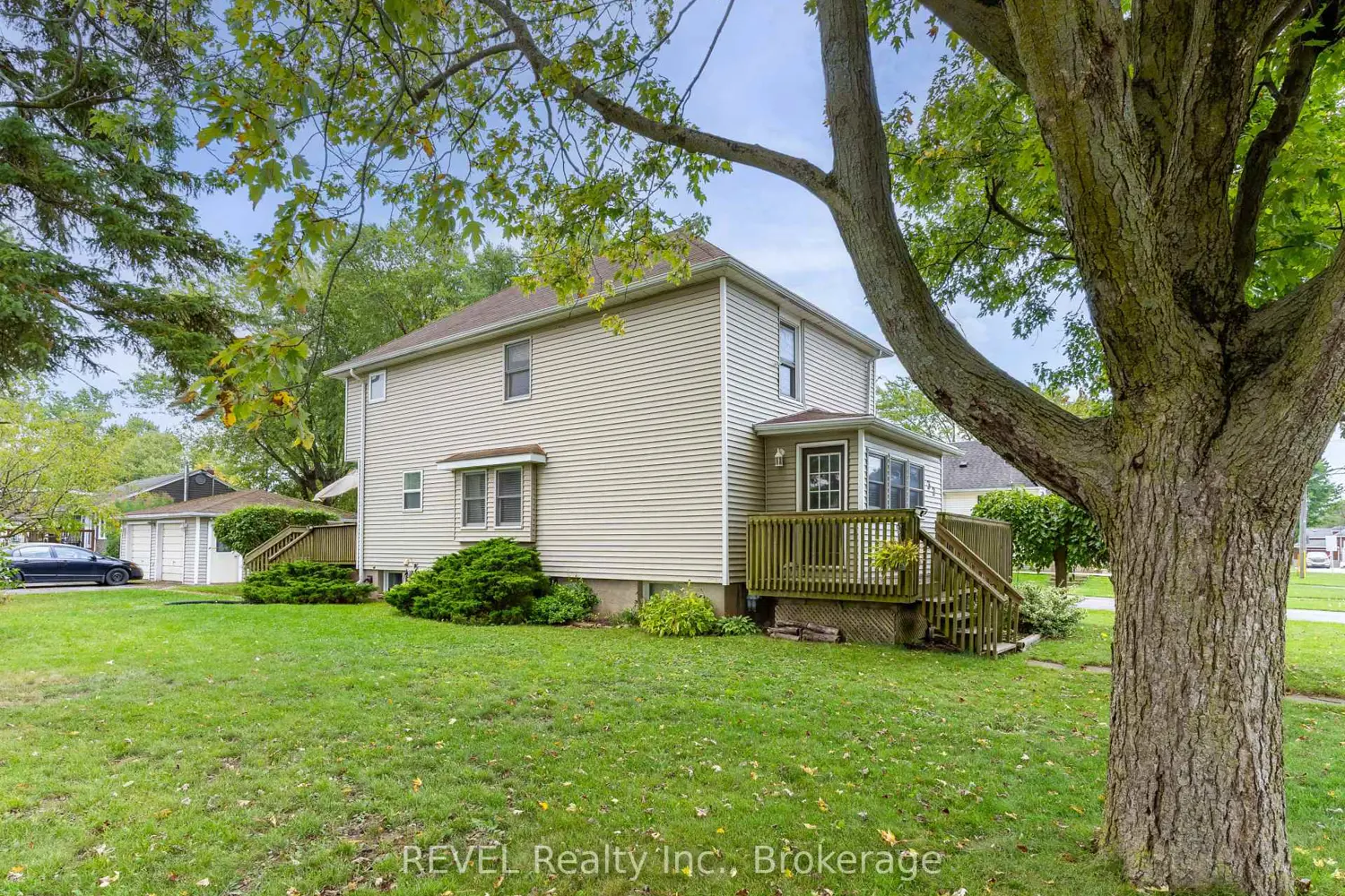 Additional image 2 of 32 Bay Avenue