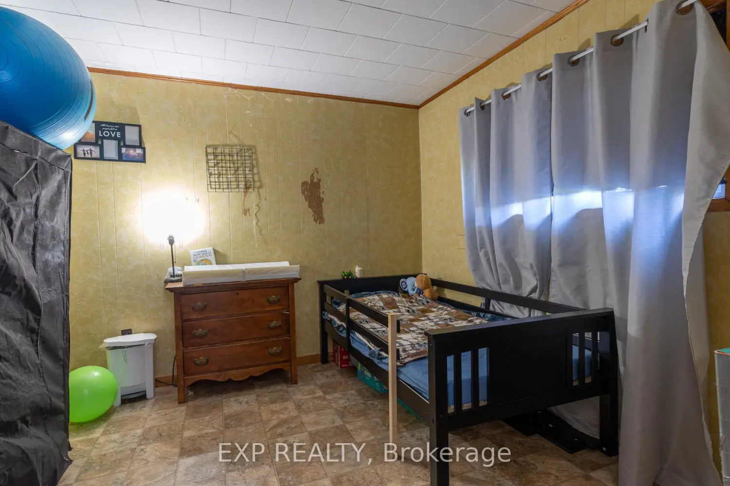 Additional image 6 of 926 Fairground Road