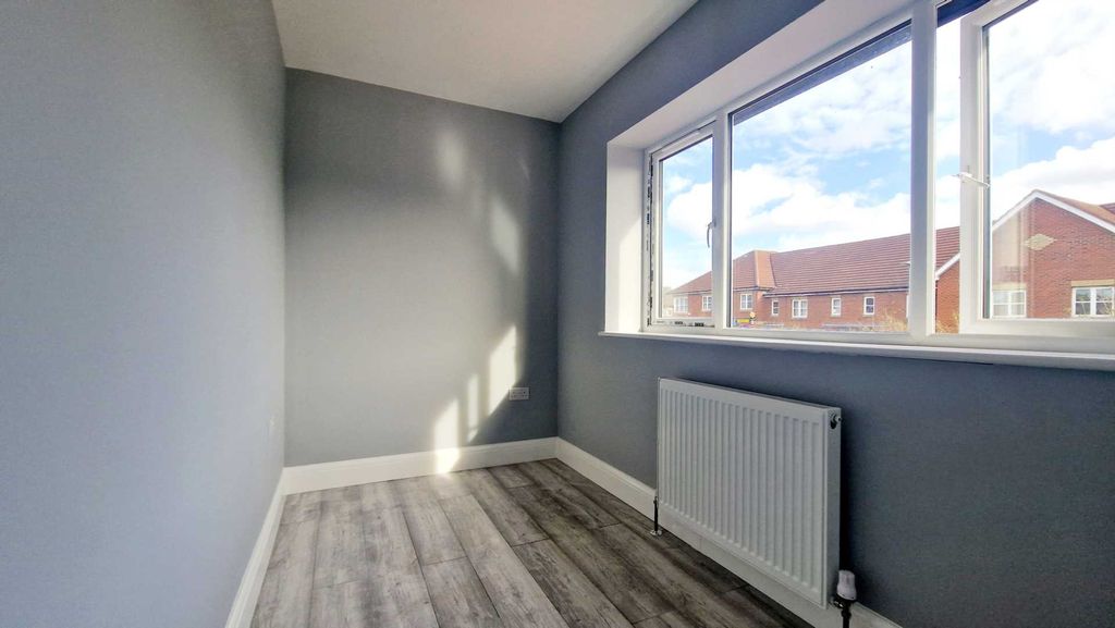 Additional image 20 of 9 bed semi-detached house to rentRockley Road, Luton LU1