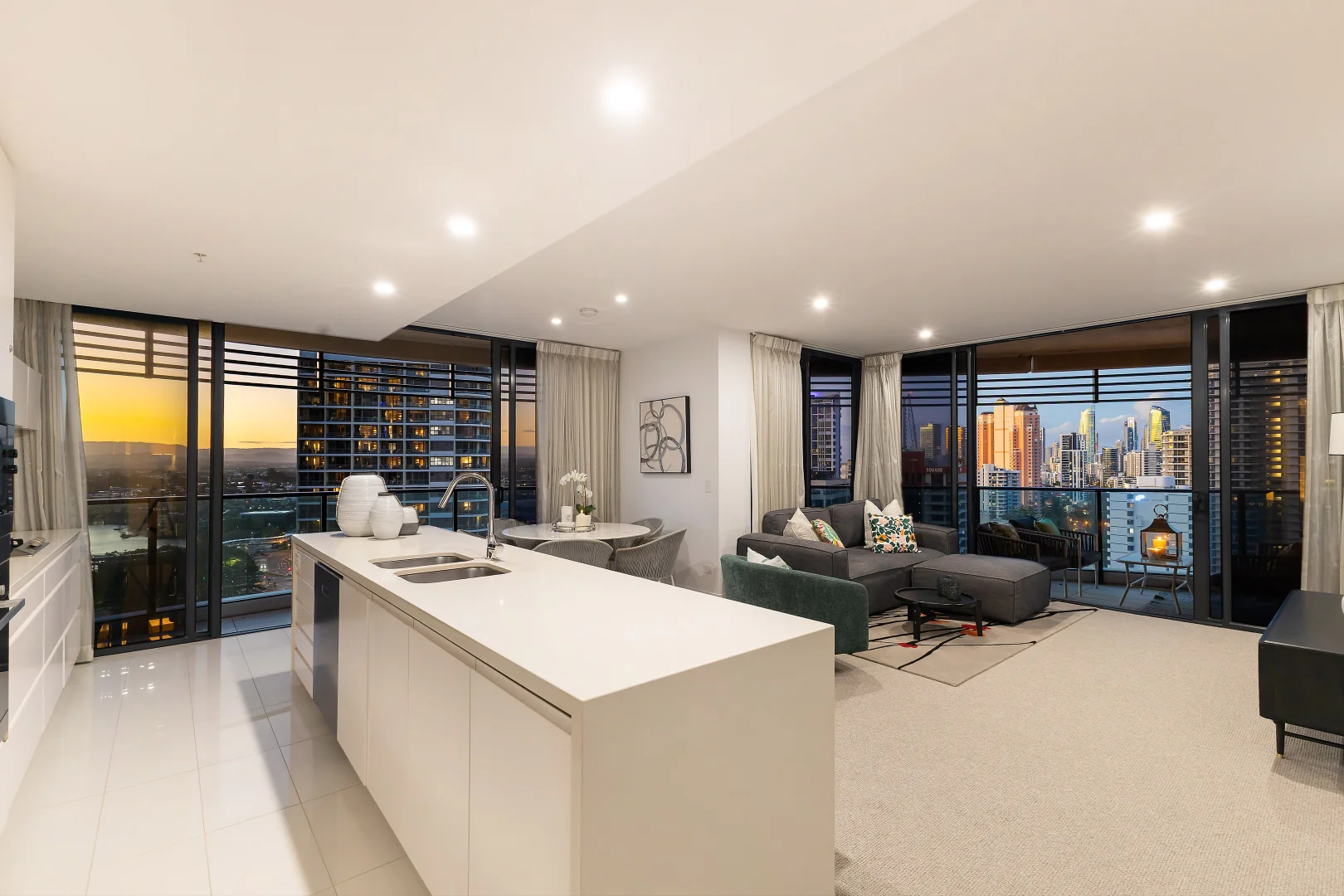 Additional image 16 of 1701/1 Oracle Boulevard, Broadbeach QLD 4218