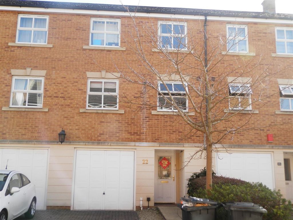 5 bed flat to rentParnell Road, Bristol BS16