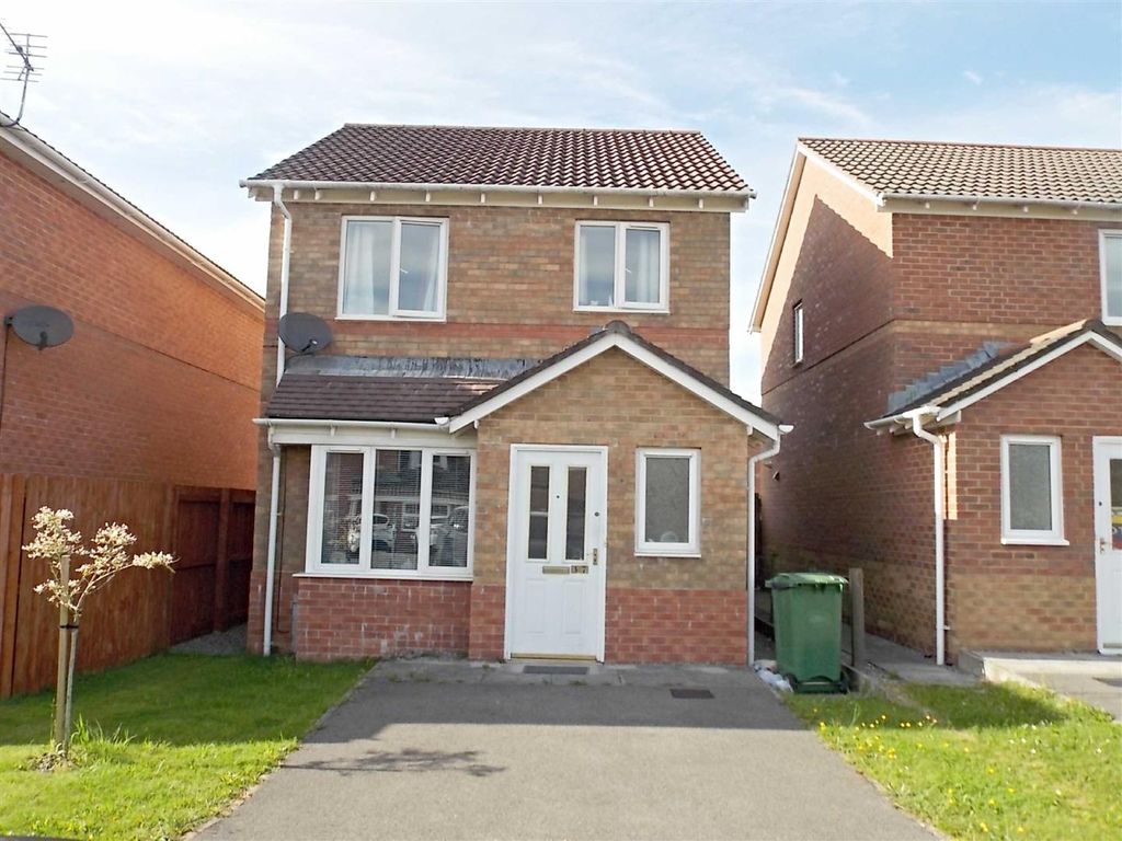 3 bed detached house to rentColliers Avenue, Llanharan CF72