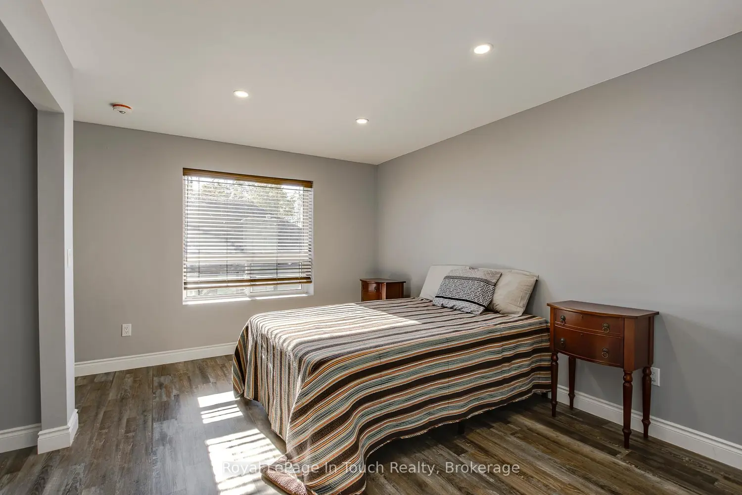 Additional image 7 of 142 Duck Bay Road