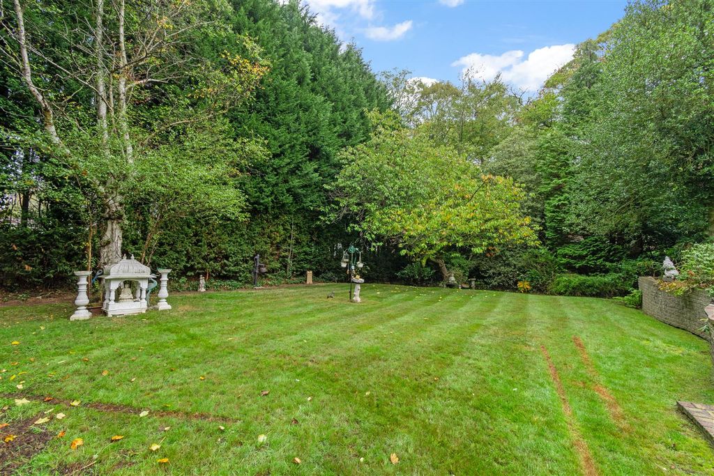 Additional image 29 of 5 bed detached house to rentKeepers Road, Sutton Coldfield B74