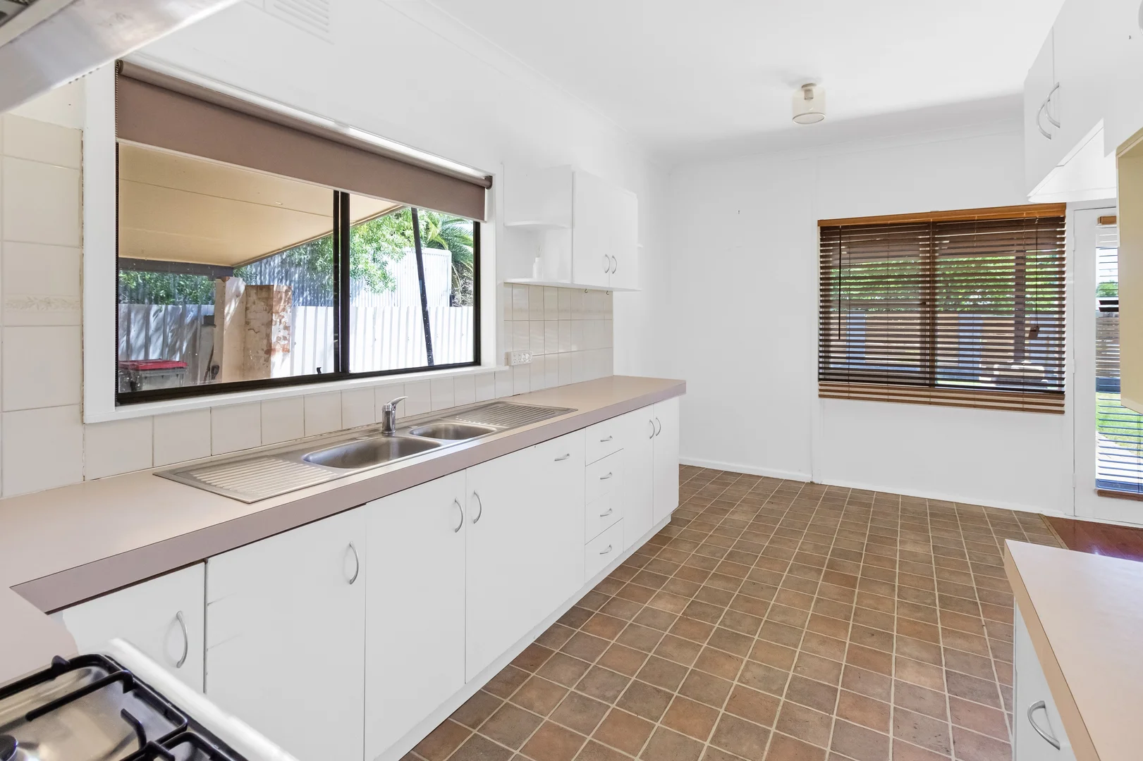 Additional image 5 of 44 Stanley Street, Kooringal NSW 2650