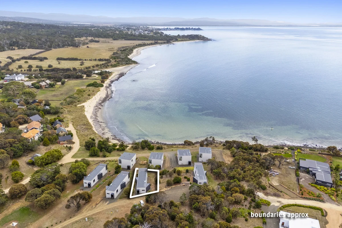 Additional image 28 of Luna 3/12990 Tasman Highway, Swansea TAS 7190