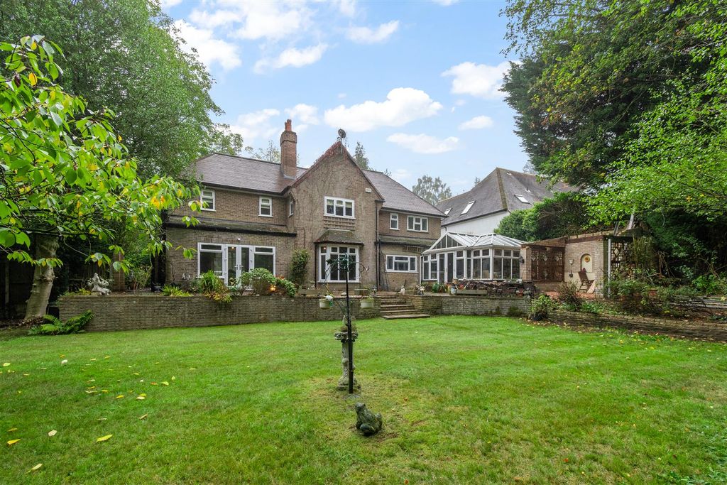 Additional image 27 of 5 bed detached house to rentKeepers Road, Sutton Coldfield B74