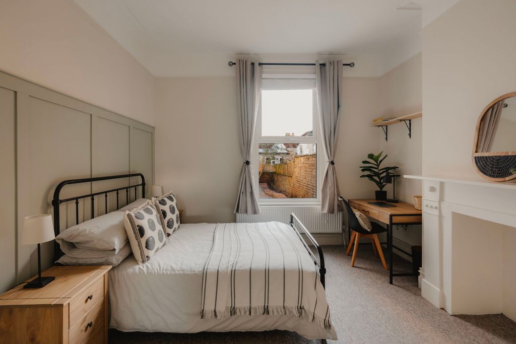 Additional image 12 of 5 bed detached house to rentNevil Road, Bristol BS7