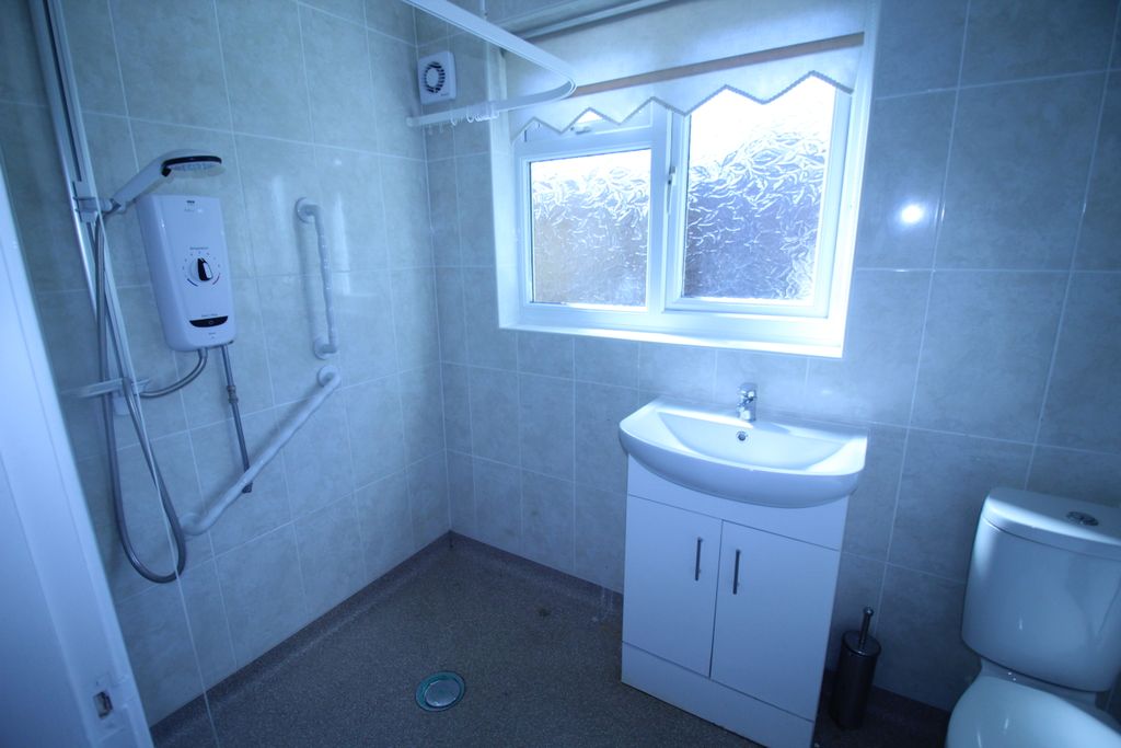 Additional image 11 of 2 bed semi-detached bungalow to rentPentre Close, Cwmbran NP44