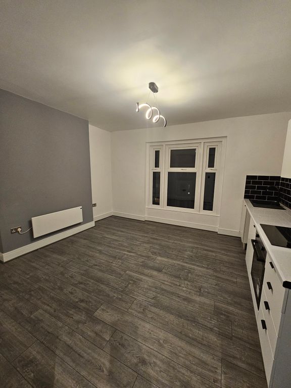 Additional image 4 of 1 bed flat to rentTrinity Square, Llandudno LL30