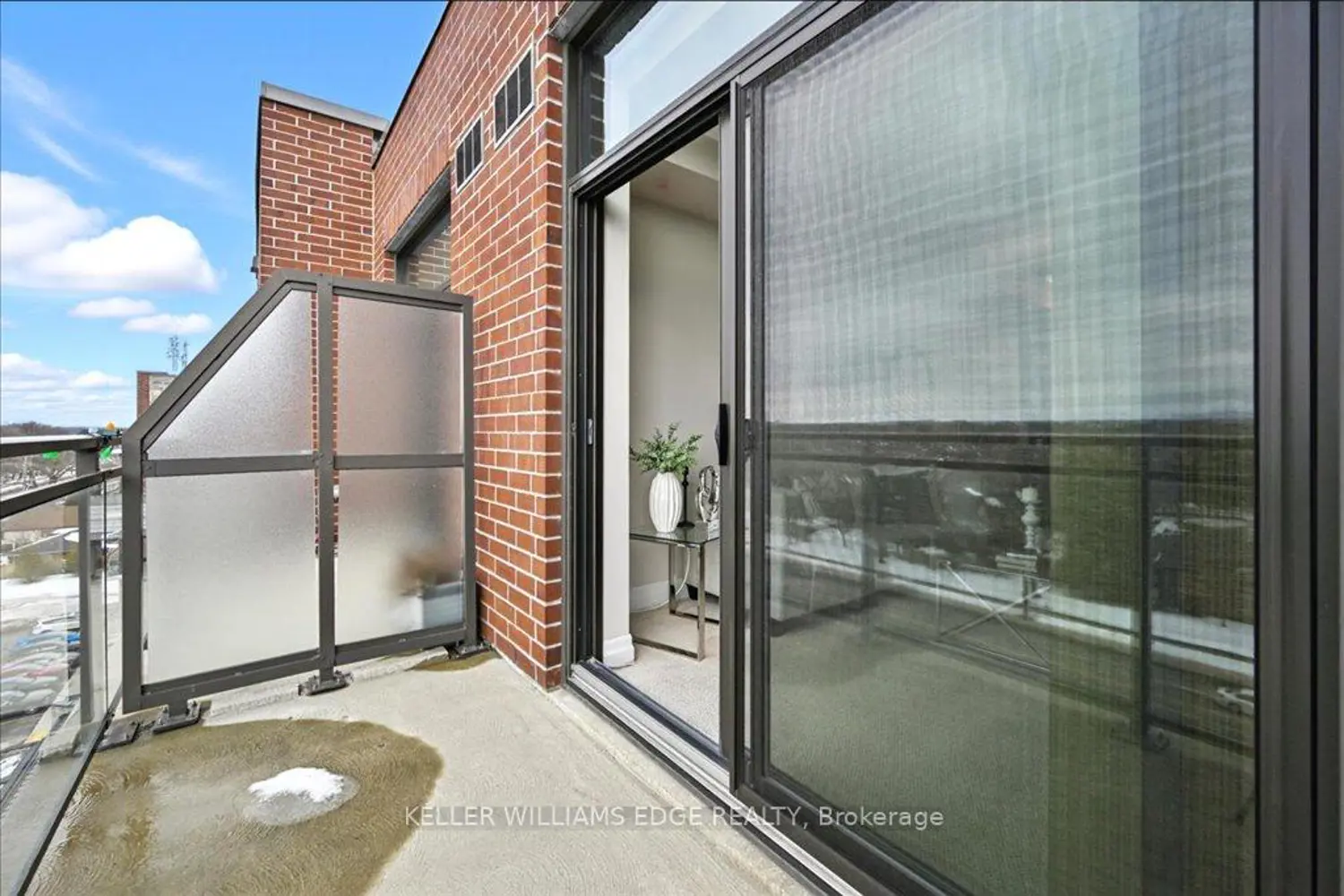 Additional image 10 of 3290 New Street 607