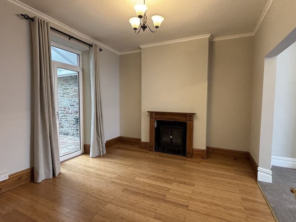 Additional image 4 of 4 bed property to rentNew Road, Llandovery, Carmarthenshire. SA20