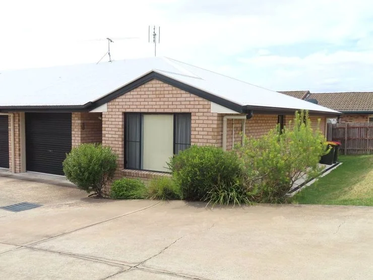 Unit 3 40 Short Street, Stanthorpe QLD 4380