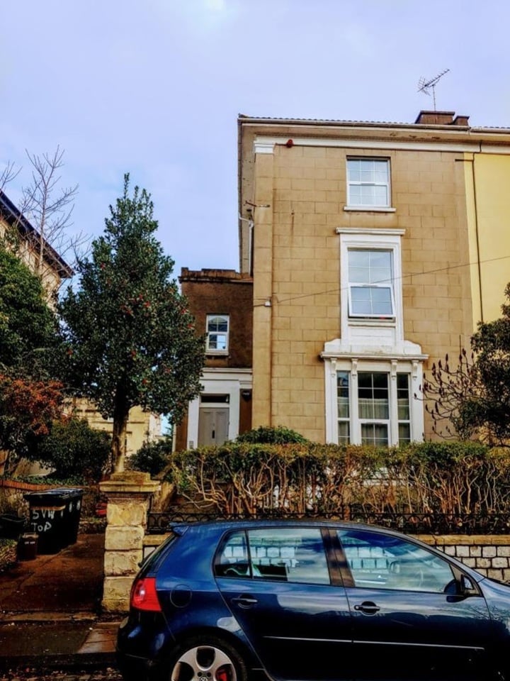 2 Bed Flat, Victoria Walk, BS6, N1 7GU