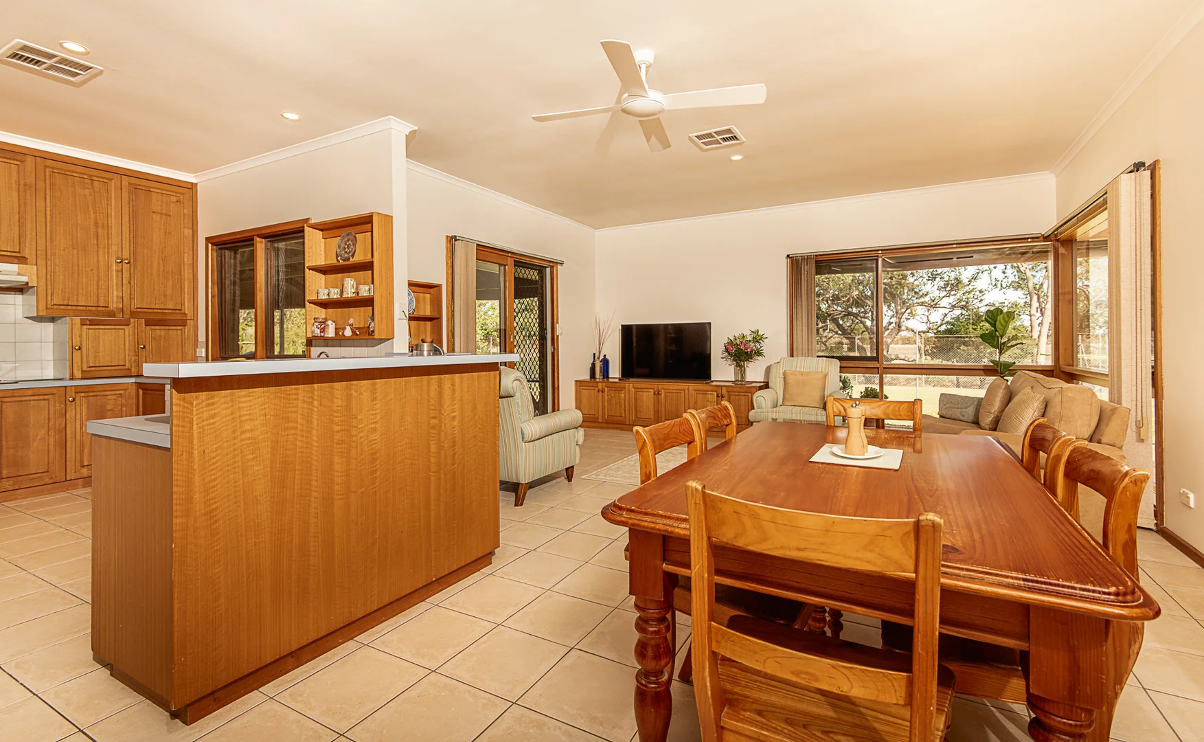 Additional image 17 of 2 Dartmoor Close, Naracoorte SA 5271