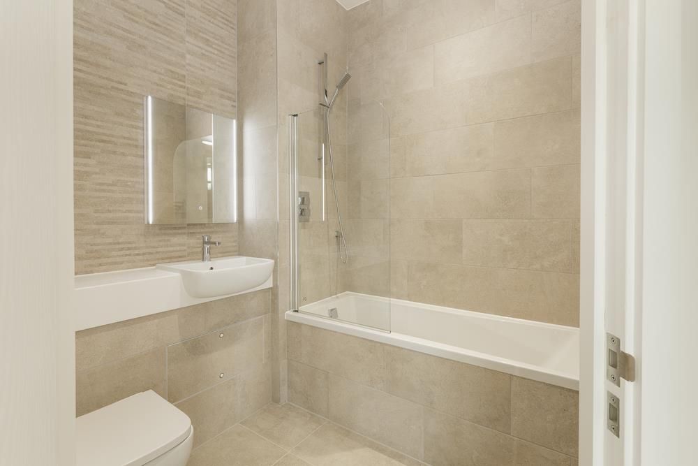 Additional image 9 of 2 bed flat to rentSwindon, Wiltshire SN2