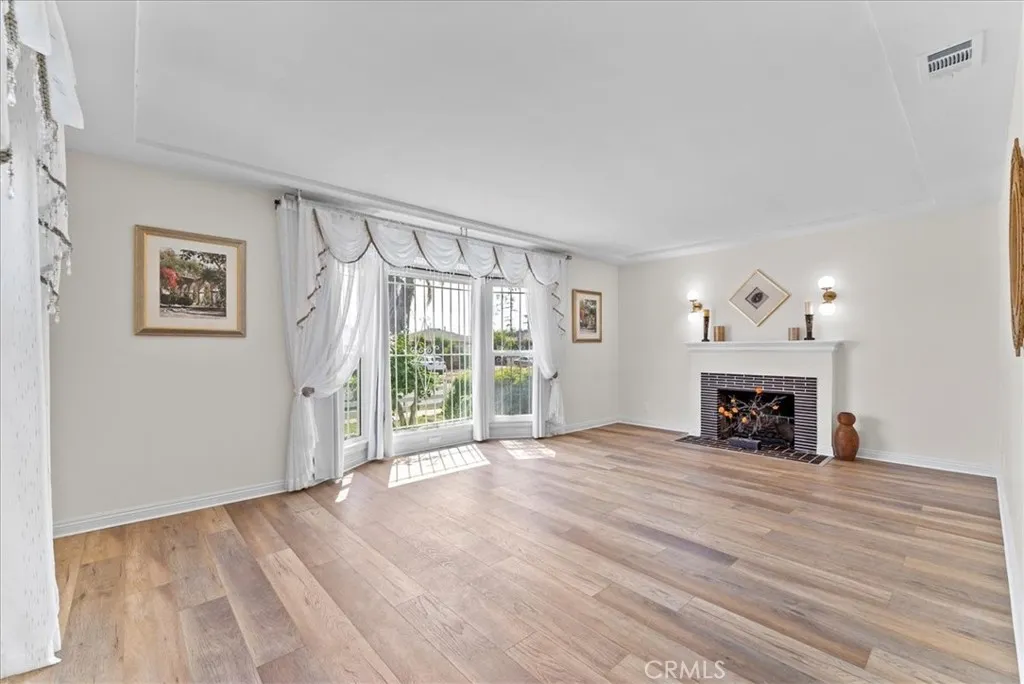 Additional image 28 of 9801 S Hobart Boulevard, Los Angeles, CA 90047