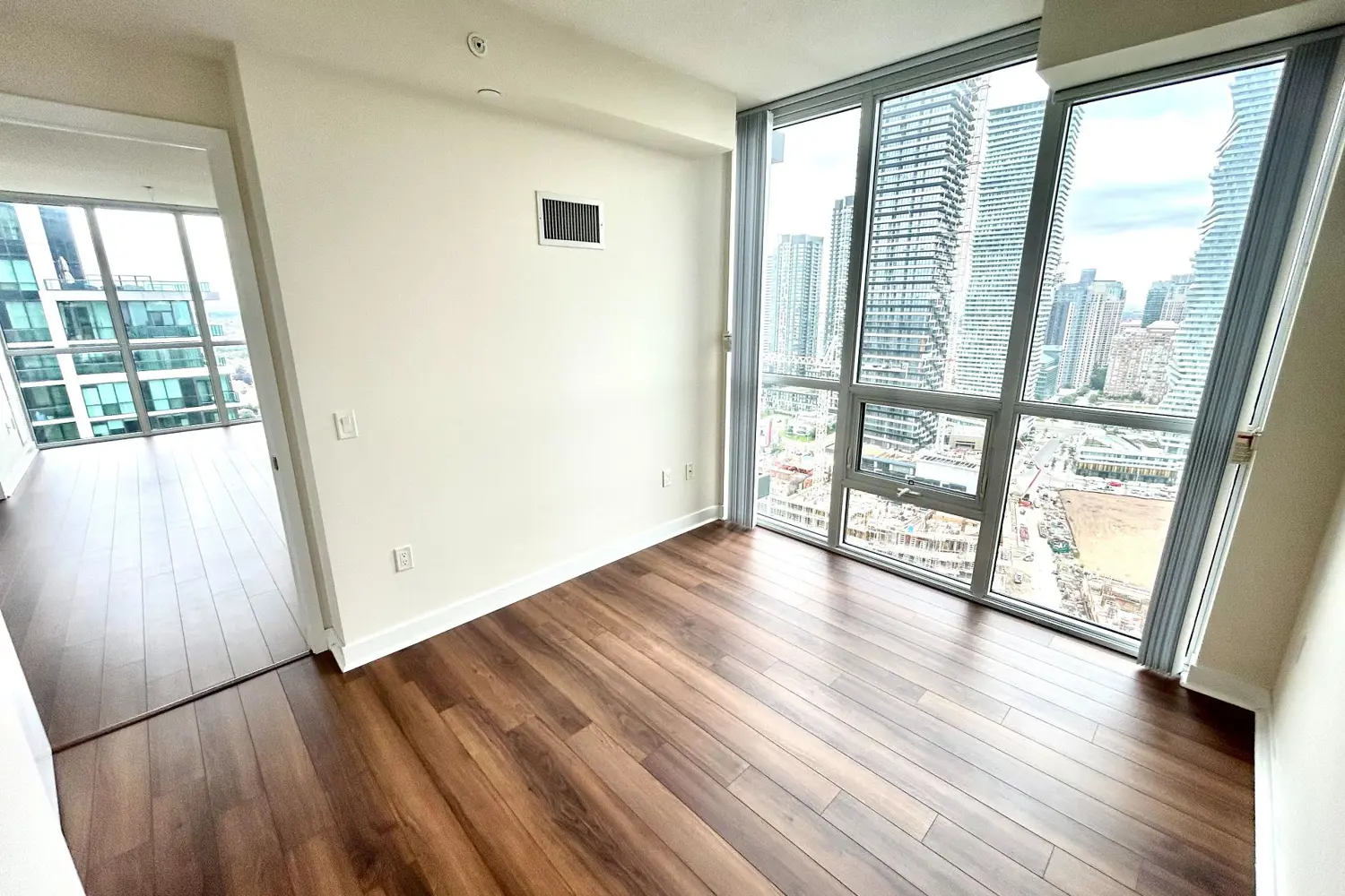 Additional image 15 of 3975 Grand Park Drive 2809