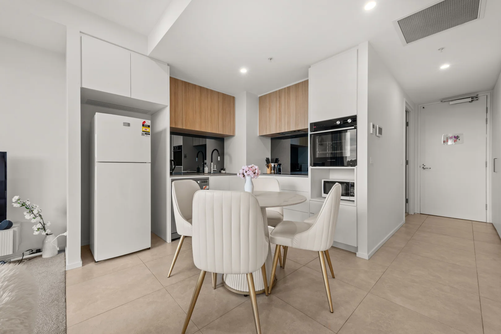 Additional image 7 of 601/349 Northbourne Avenue, Lyneham ACT 2602