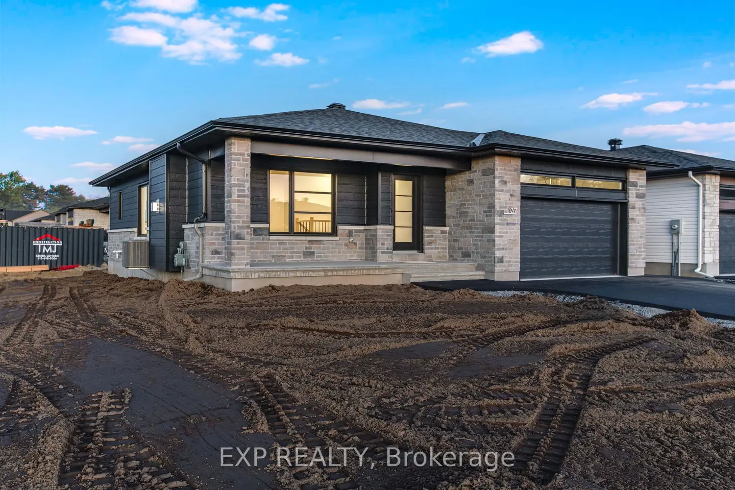 Lot 2 Giroux Street