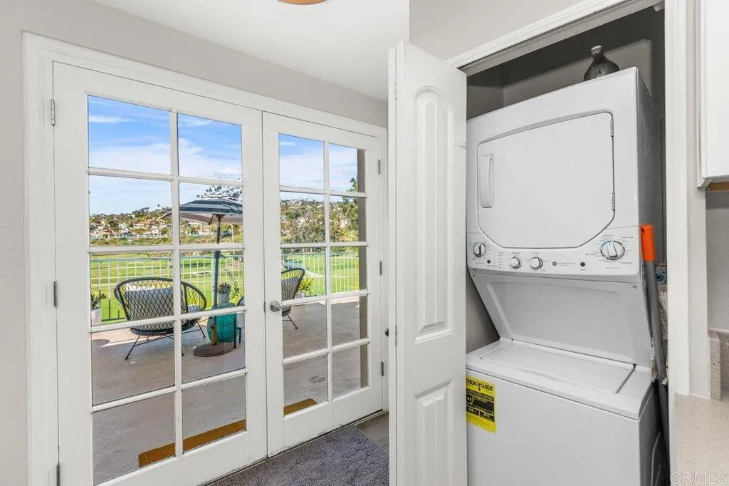 Additional image 17 of 2544 Navarra Dr Unit 12, Carlsbad, CA 92009