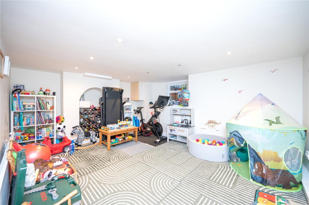 Additional image 15 of St. Peters Road, St. Albans, Hertfordshire