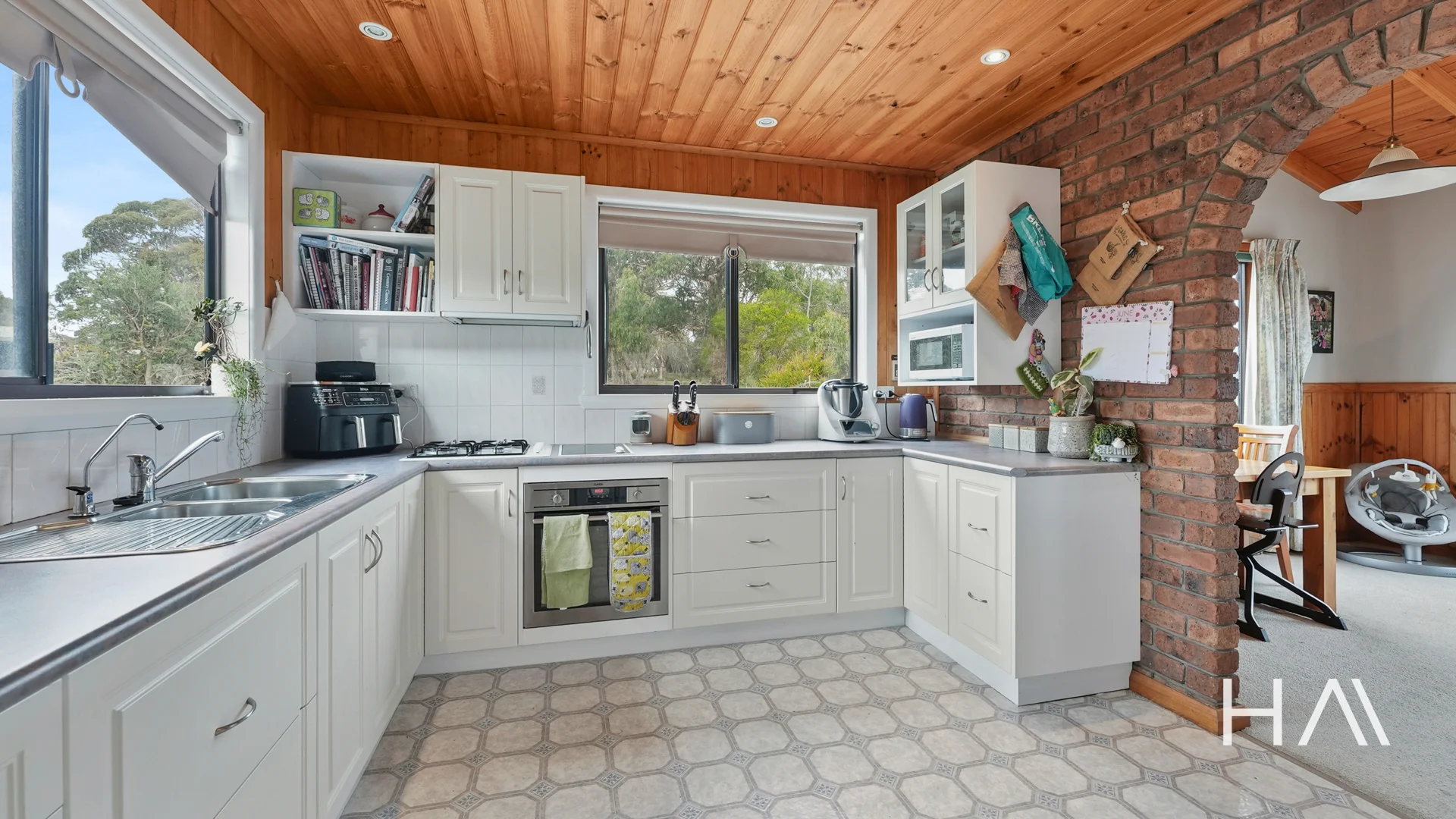 Additional image 5 of 38 Holmes Court, Bridport TAS 7262