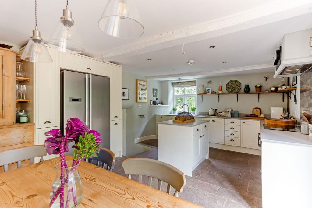 Additional image 4 of 5 bed detached house to rentMain Road, Aust, Bristol BS35