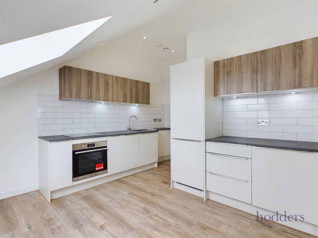 Additional image 2 of 1 bed flat to rentLondon Road, Staines-Upon-Thames, Surrey TW18