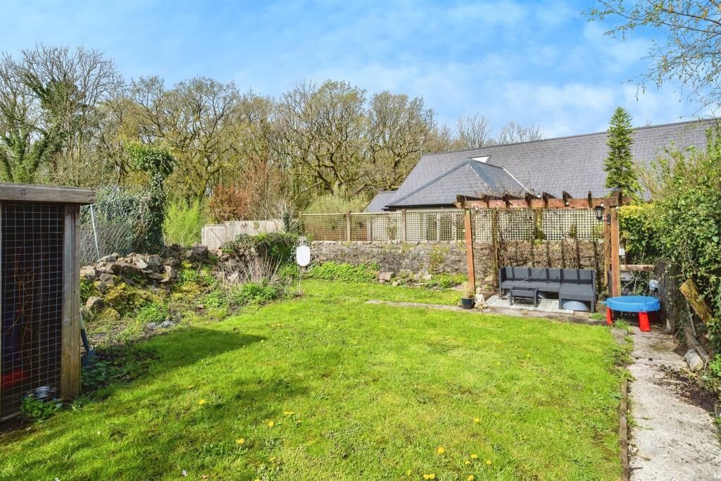 Additional image 10 of 2 bed semi-detached house to rentPen-Yr-Heol, Pen-Y-Fai, Bridgend CF31