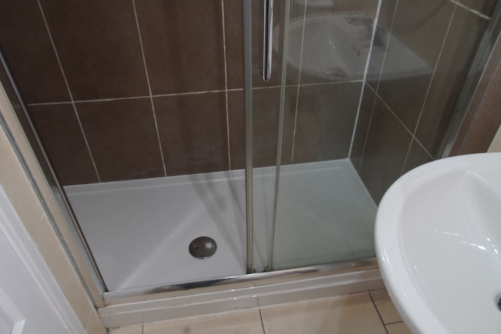 Additional image 8 of 2 bed flat to rentCastleton Drive, Newton Mearns G77