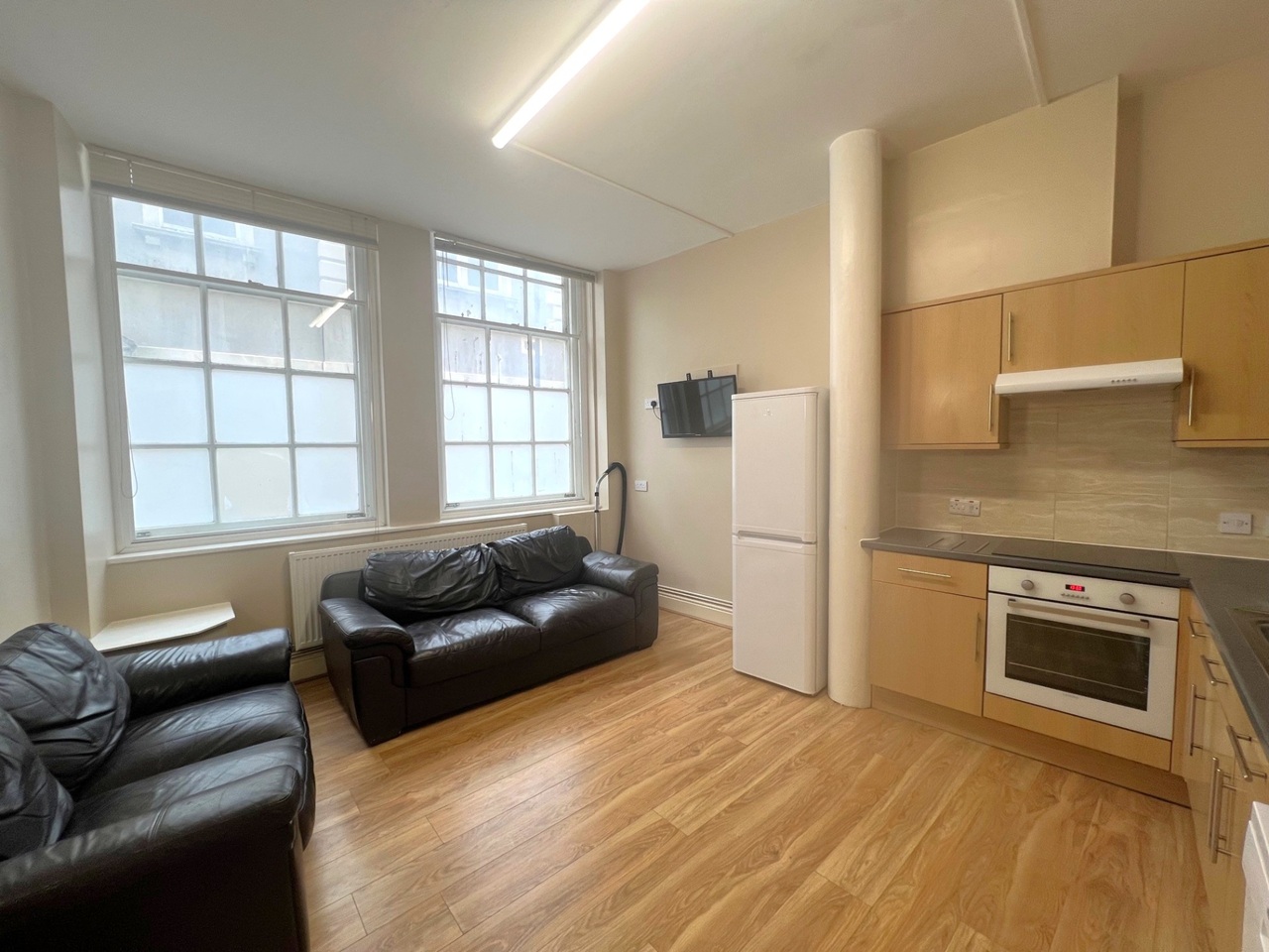 Additional image 3 of 5 Bed Flat, St. Nicholas Street, BS1, N1 7GU