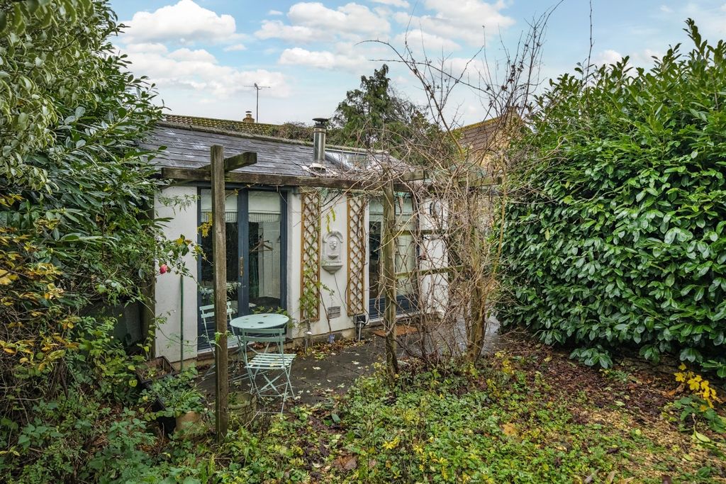 Additional image 18 of 4 bed detached house to rentBradford Road, Atworth, Melksham SN12